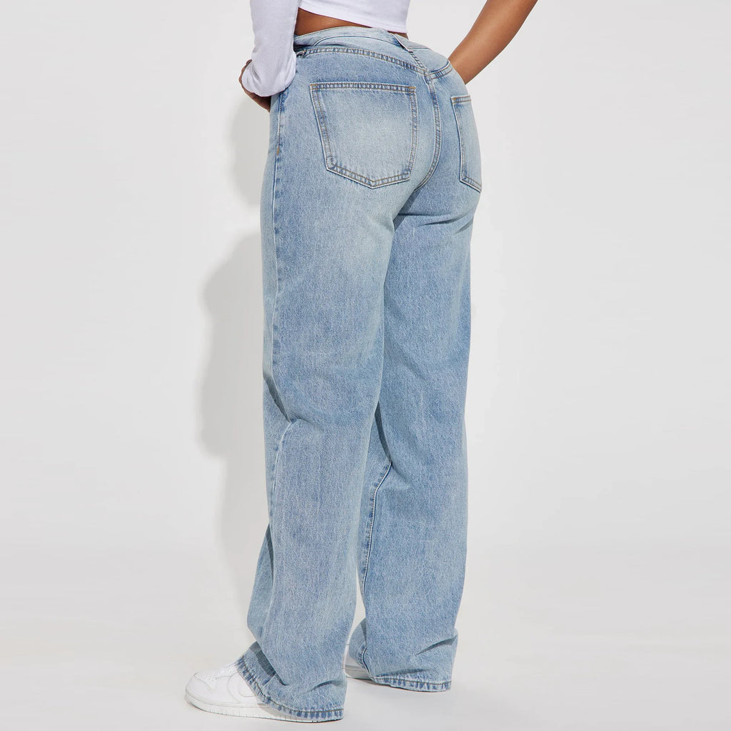 CLARA – HIGH WAIST STRAIGHT LEG JEANS